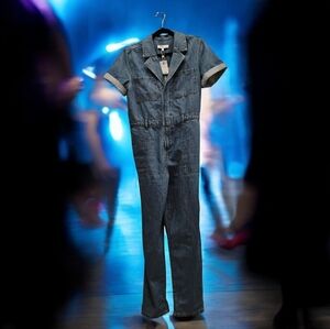 Blue Denim Jumpsuit V-neck With Zipper